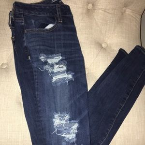 ❌SOLD❌ American Eagle distressed jeans